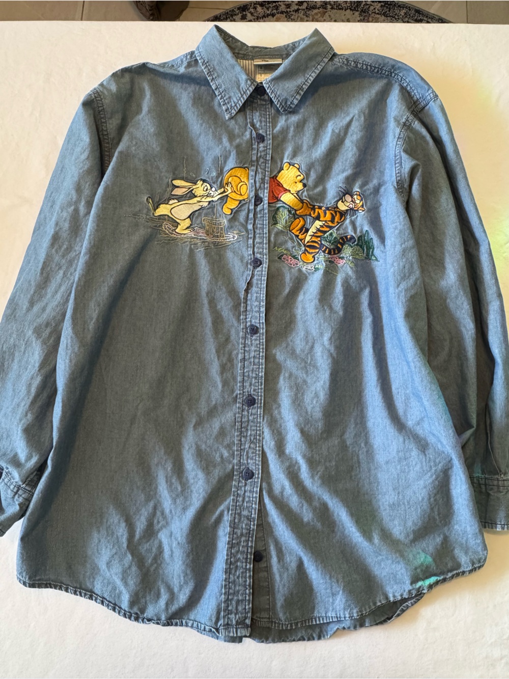 90s Vintage Embroideted Winnie the Pooh Denim Button Down Sz Large